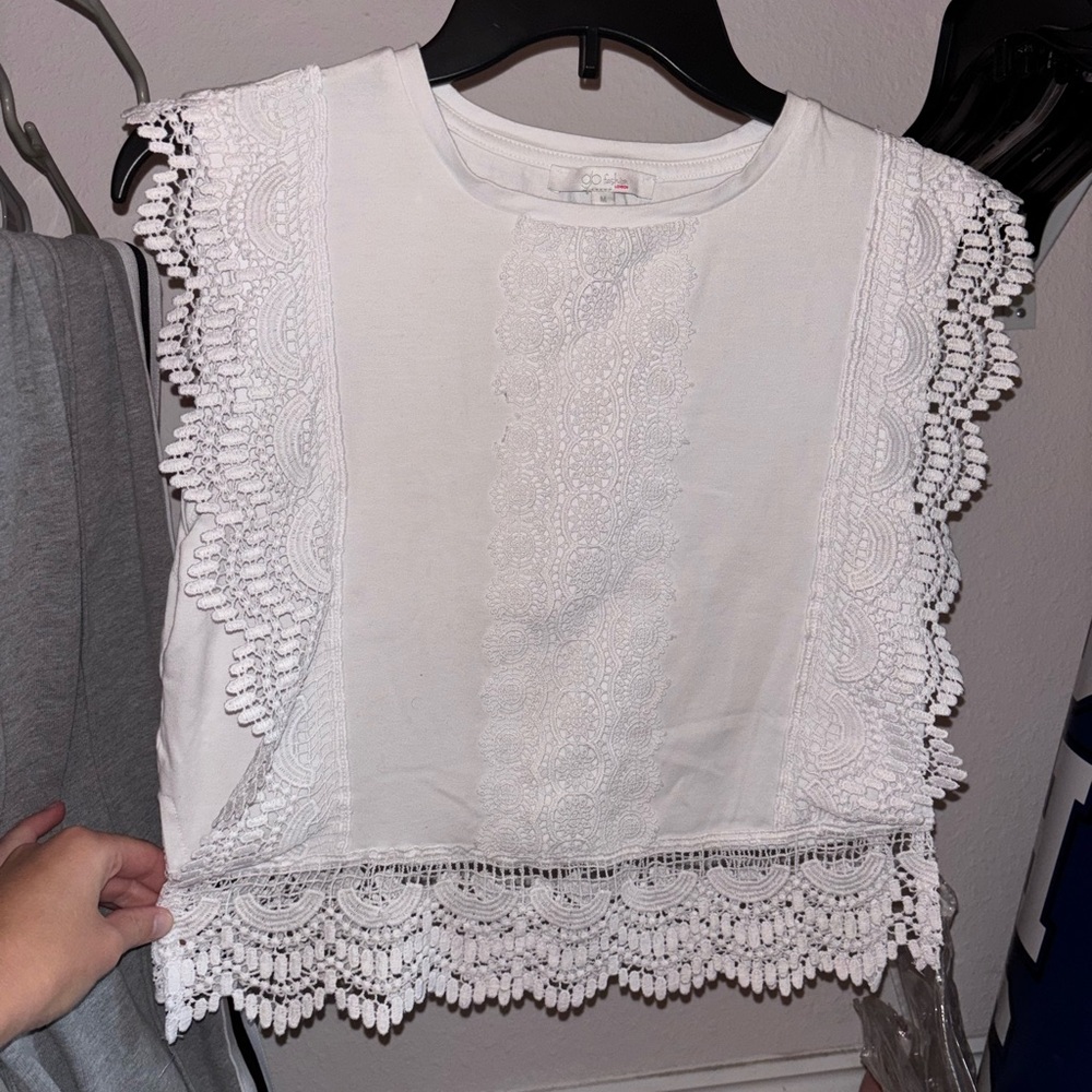 Elegant White Lace Trim Women's Top